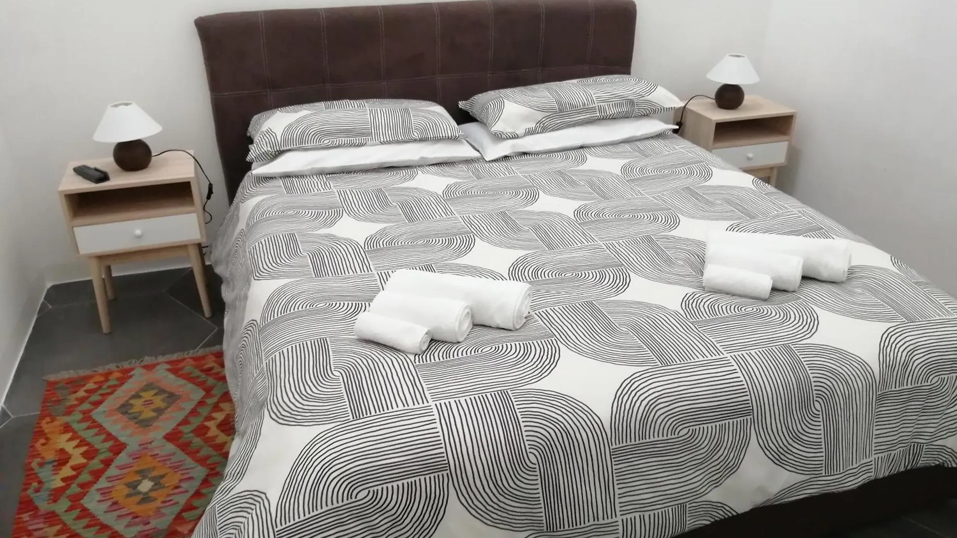 Lux Home - Appartamento Con Fantastica Vista Palermo 0*,  Italy