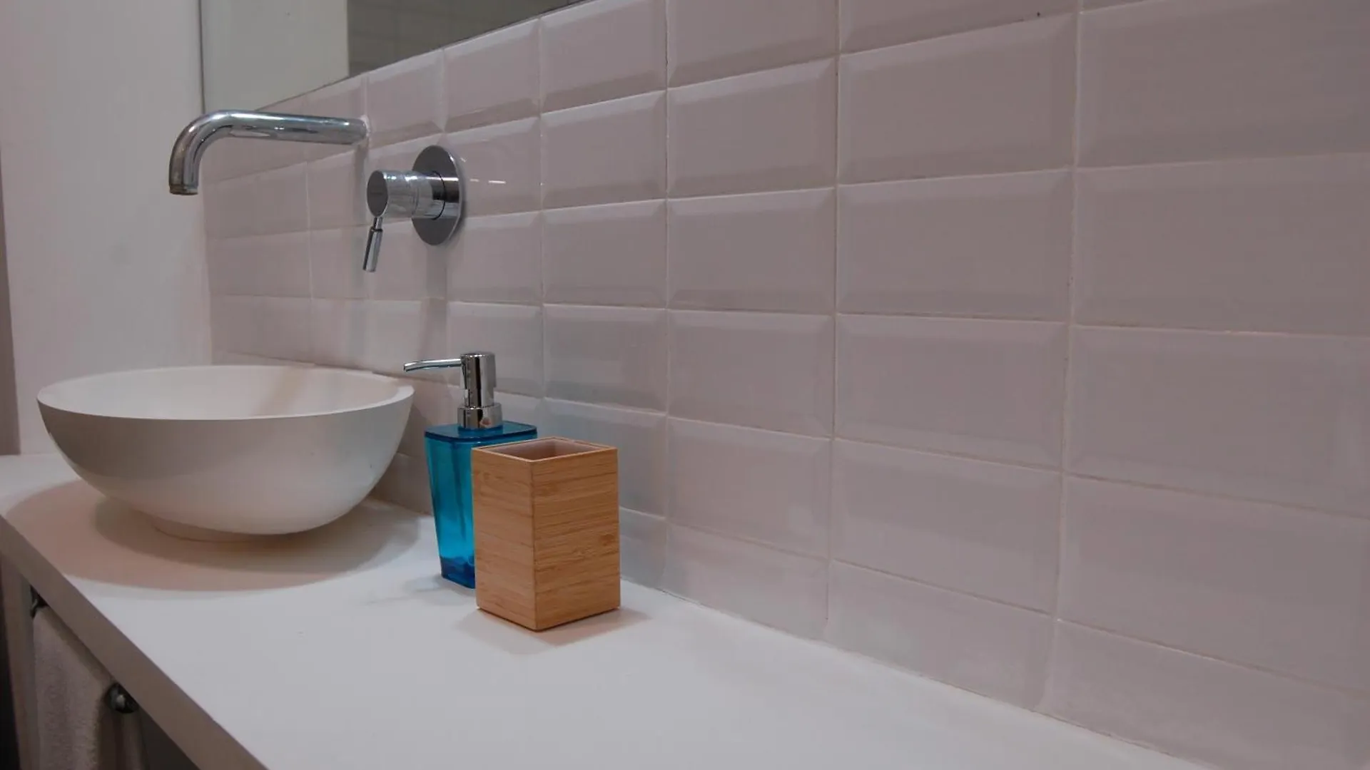 Lux Home - Appartamento Con Fantastica Vista Palermo 0*,  Italy